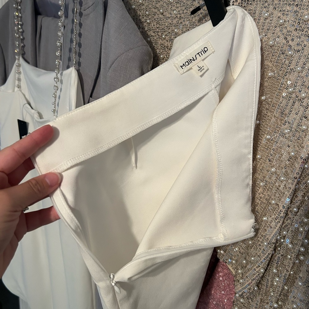 White Rhinestone Mini Skirt - Picture 4 of 4